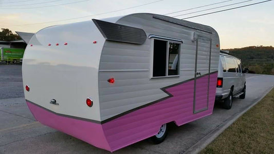 Option Add a two-tone color on the bottom of your new trailer build